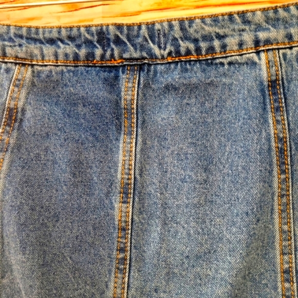 Upcycled☆Handmade Beautifully Embroidered Forever 21~Silk Patch Mini Skirt Sz 29 - Picture 11 of 13